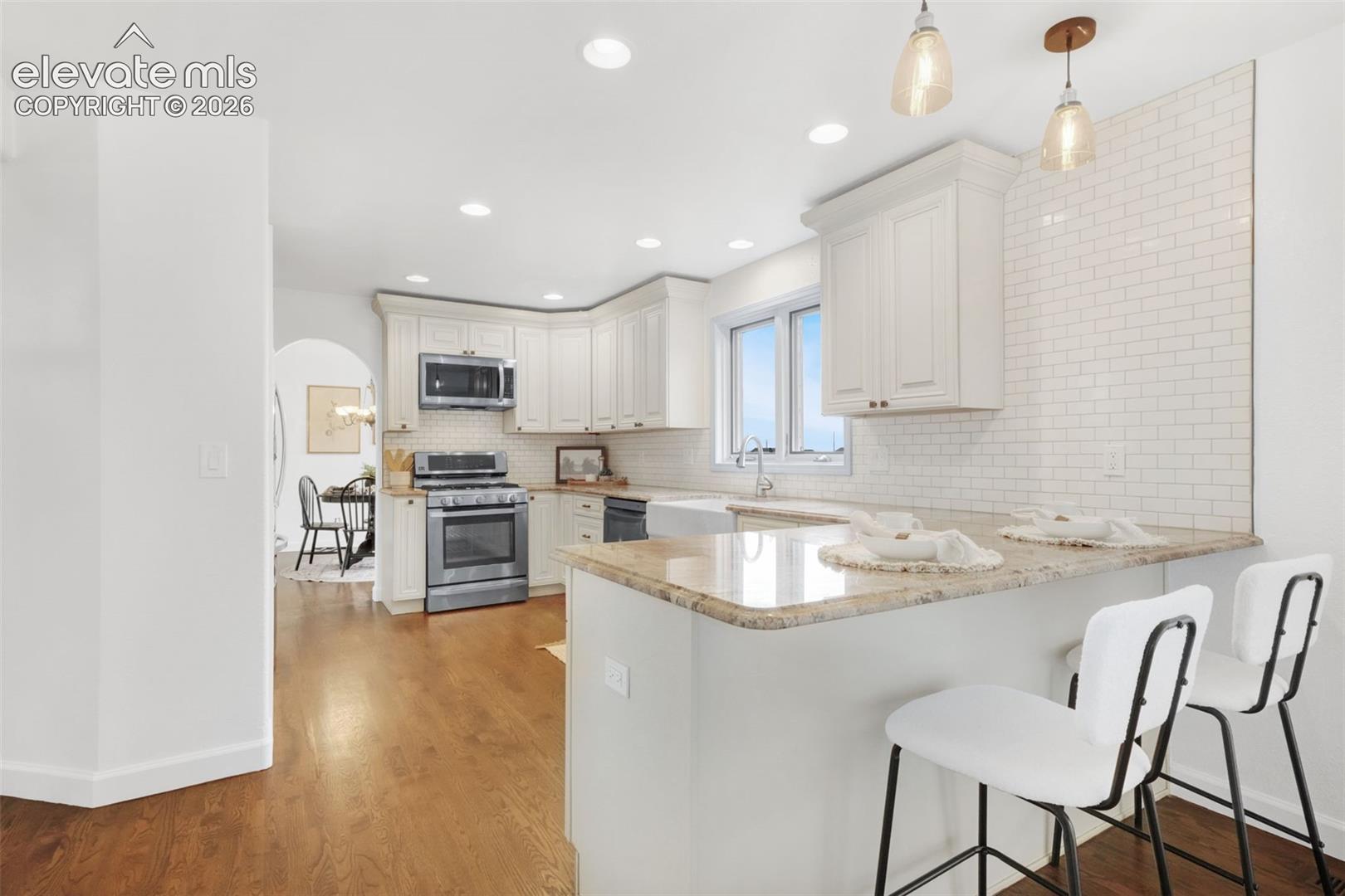 3555 Range View Road