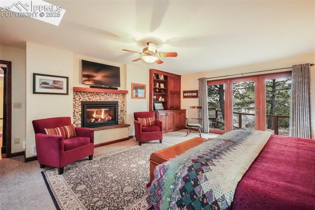 5065 Cliff Point Circle