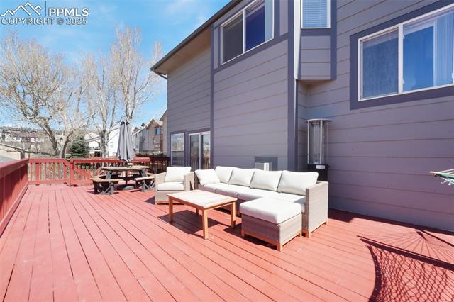 3656 N HANCOCK Avenue