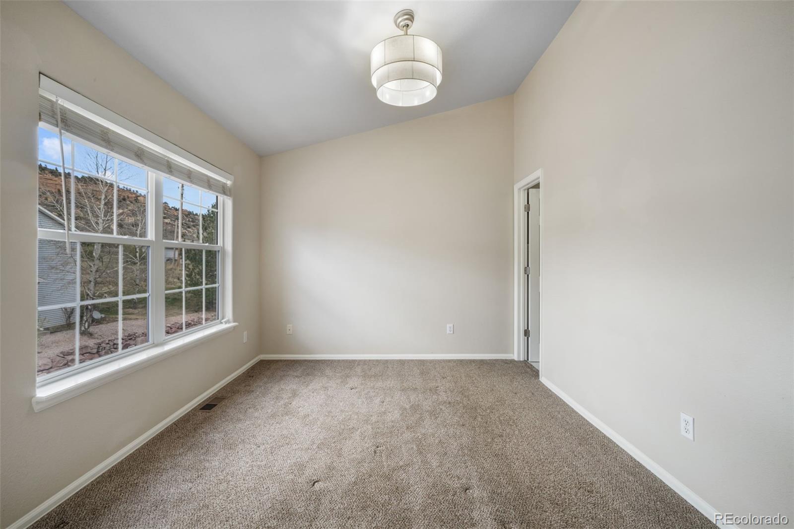 30 Vale Circle
