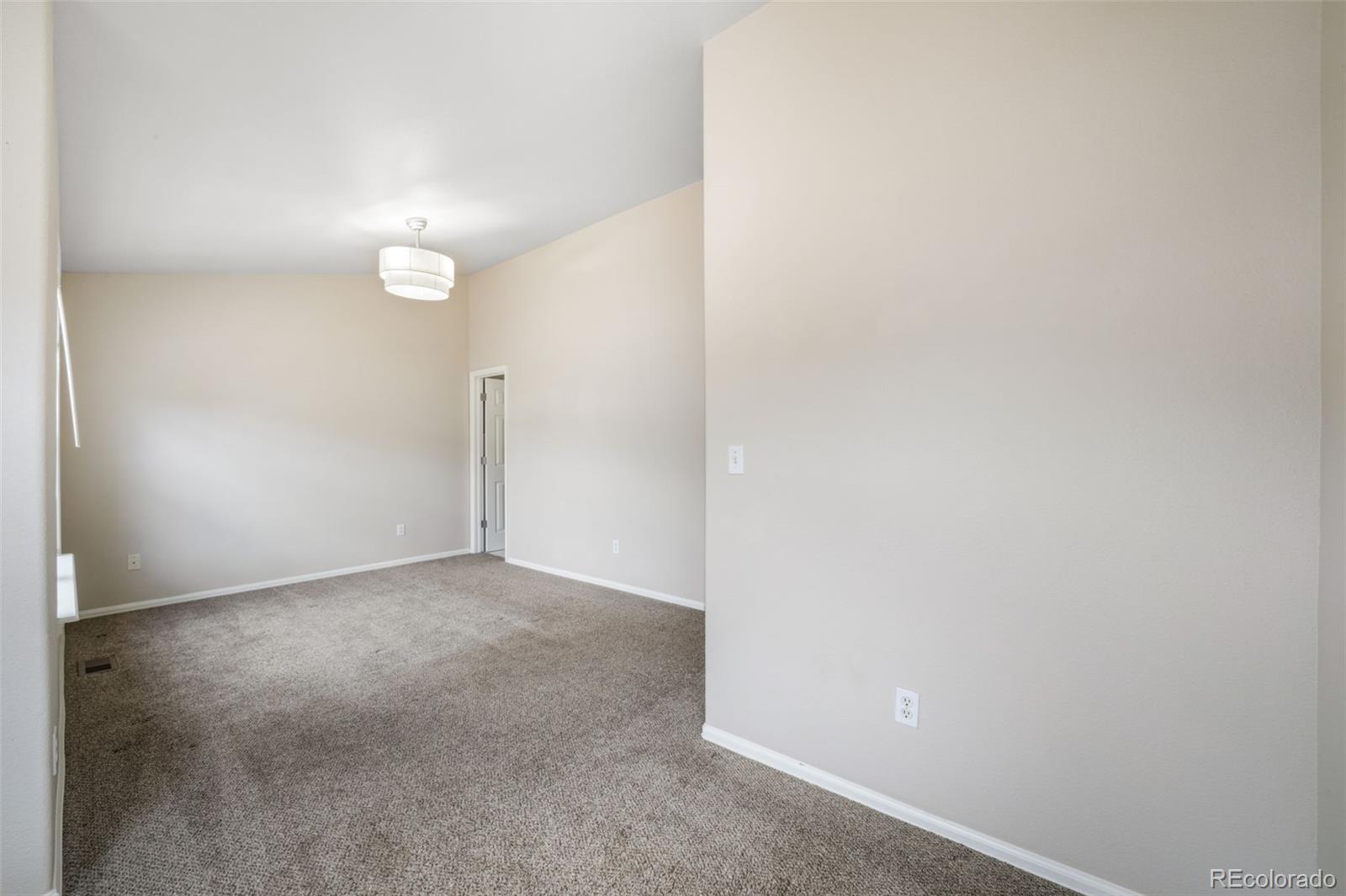 30 Vale Circle