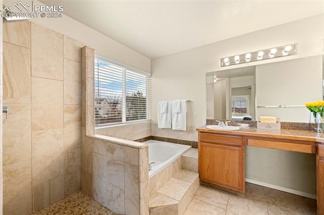 17232 Buffalo Valley Path