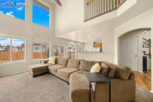 17232 Buffalo Valley Path