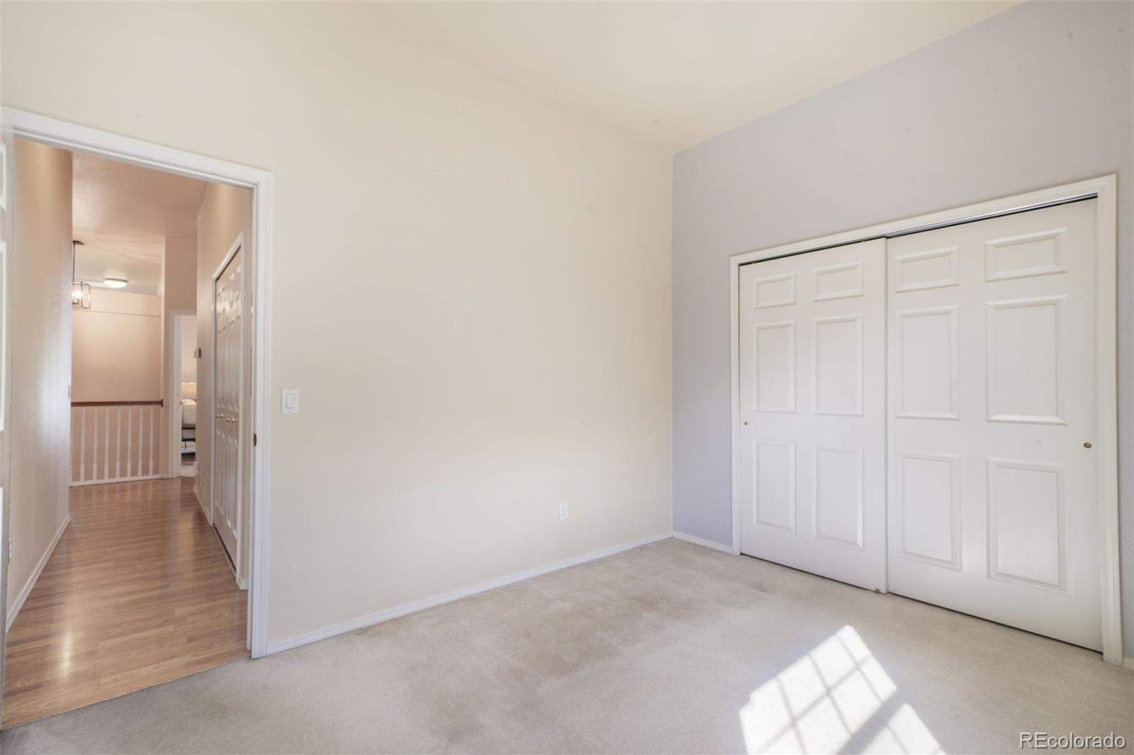 6886 Los Reyes Circle