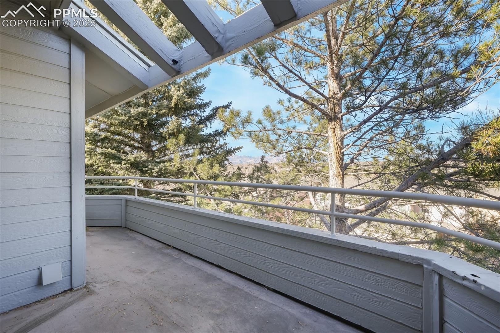 3664 Iguana Drive
