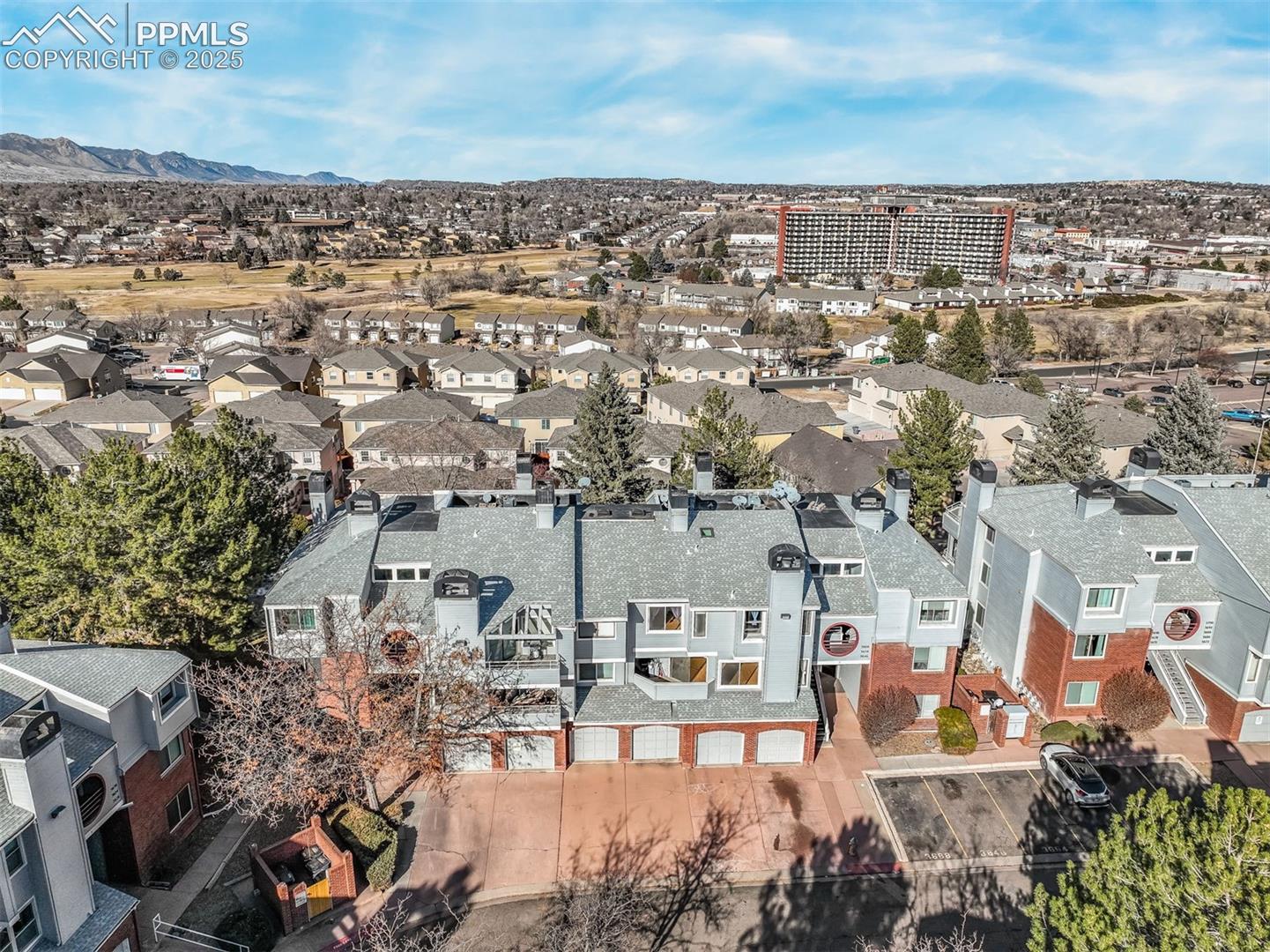 3664 Iguana Drive