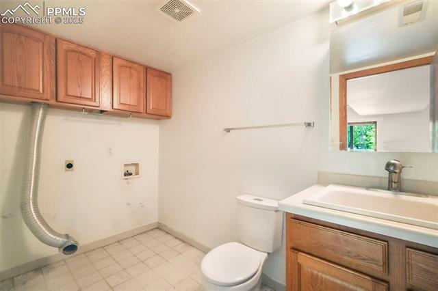 2485 Maroon Bells Avenue