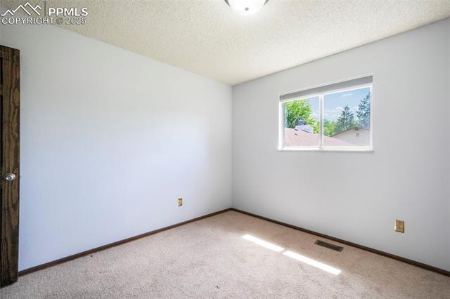 2485 Maroon Bells Avenue