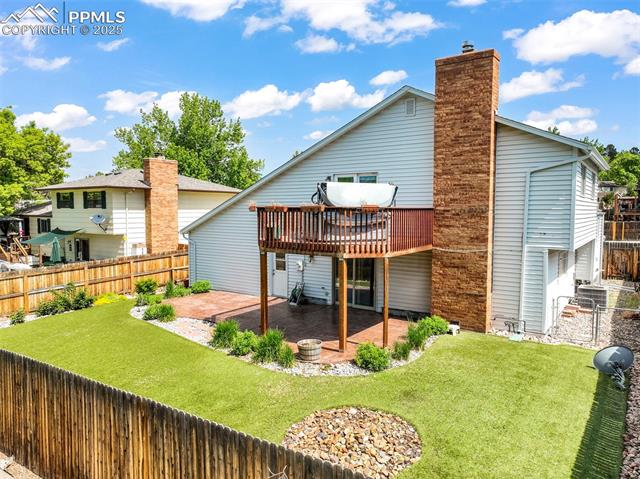 2485 Maroon Bells Avenue