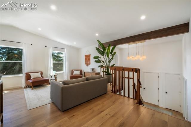 8390 Freemantle Drive