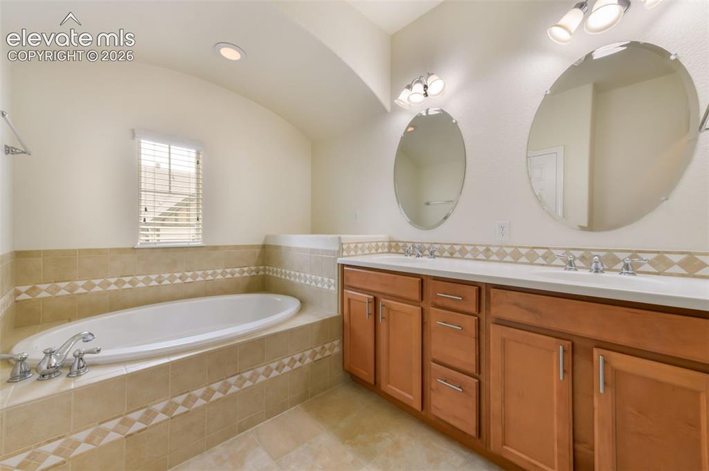 10816 Creede Creek Point