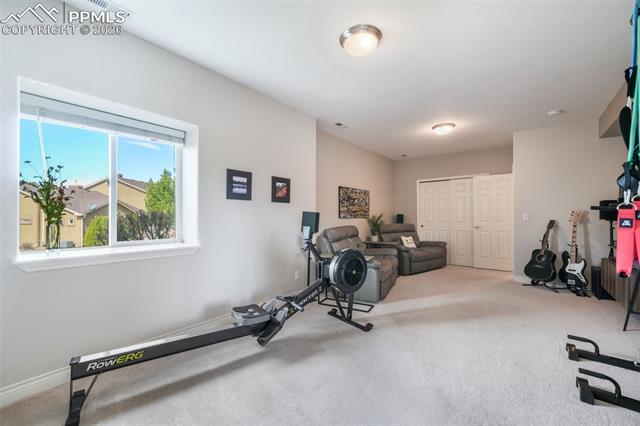 5798 Roy Heights