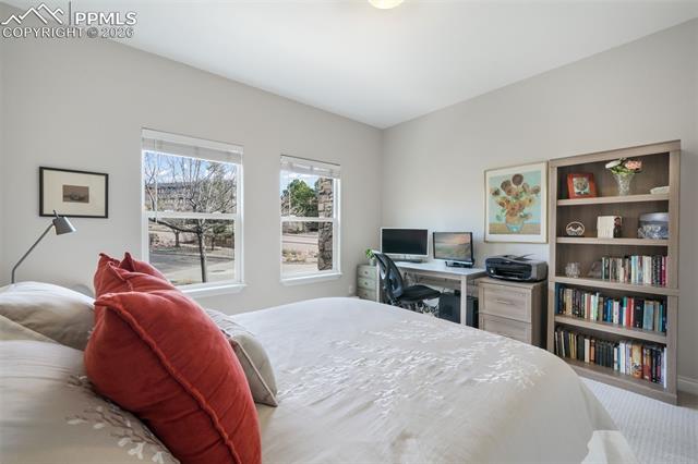 5798 Roy Heights