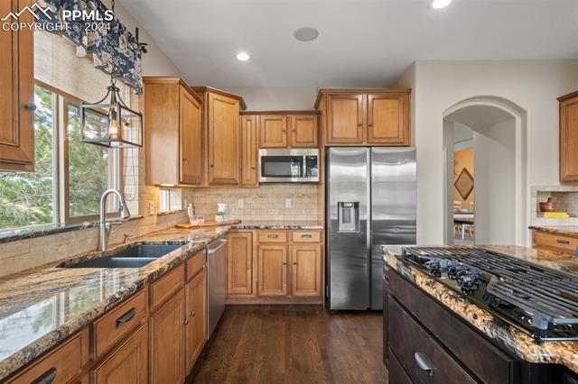 5718 Creekwood Court