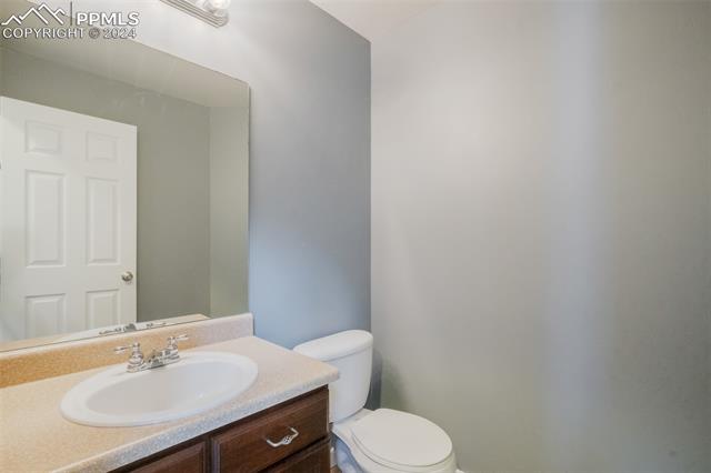 1743 Silver Meadow Circle