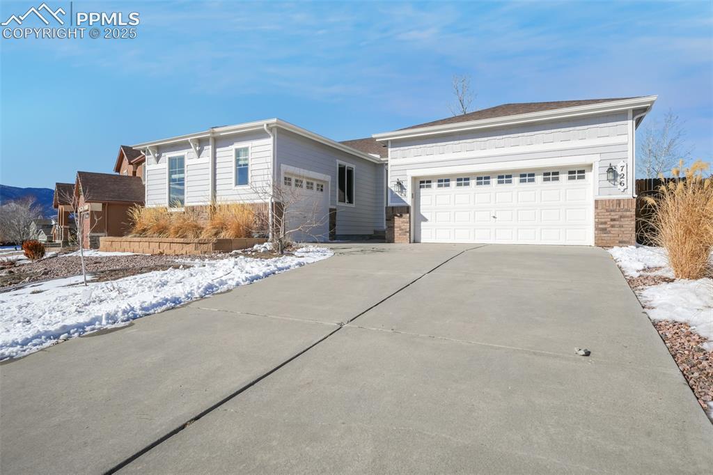 726 Airman Lane