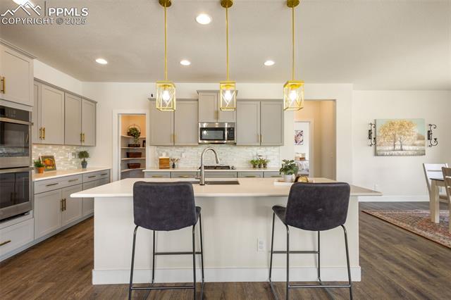 6198 Harmonica Arch Drive