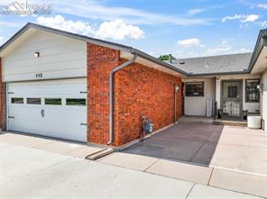 552 Lakewood Circle