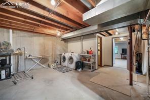 552 Lakewood Circle