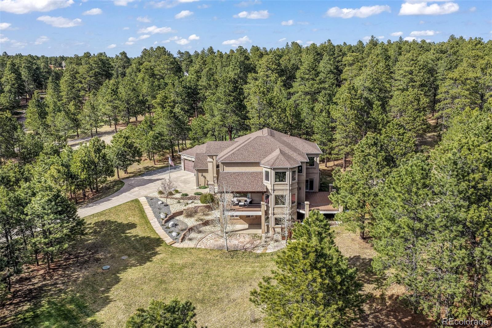 450 E Stirrup Trail