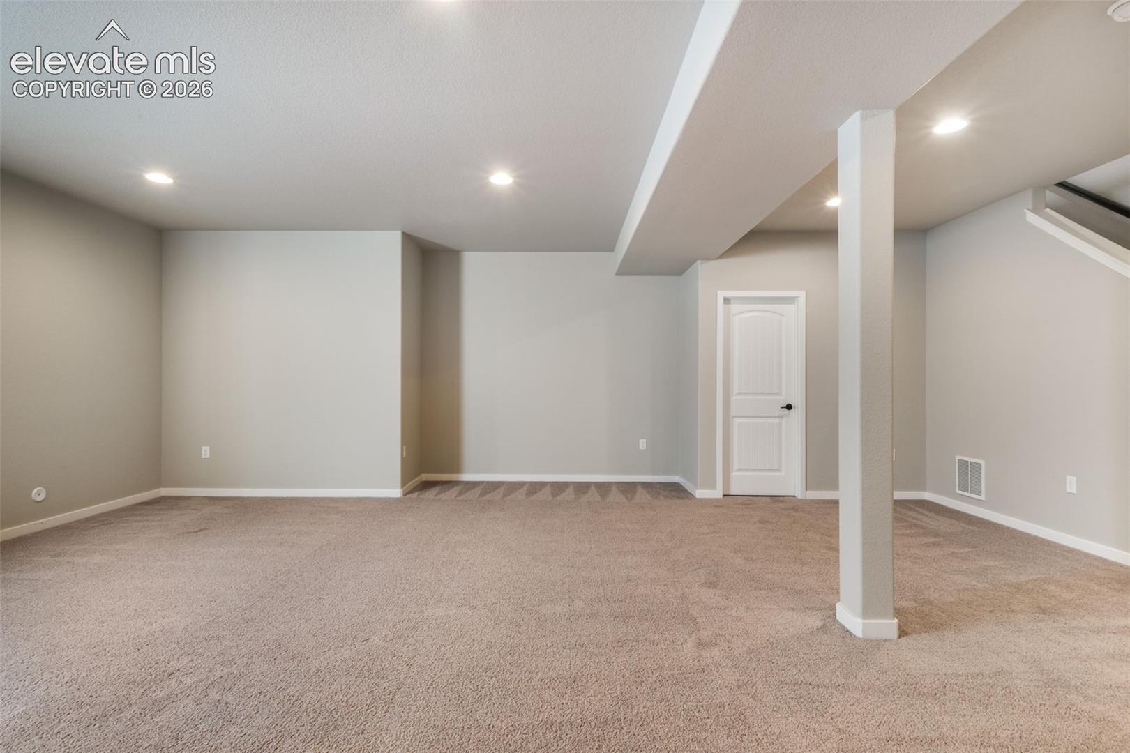 10104 Emerald Lake Lane