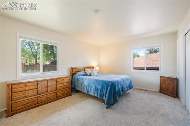 405 Crestridge Avenue