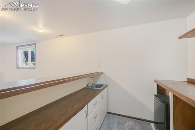 405 Crestridge Avenue