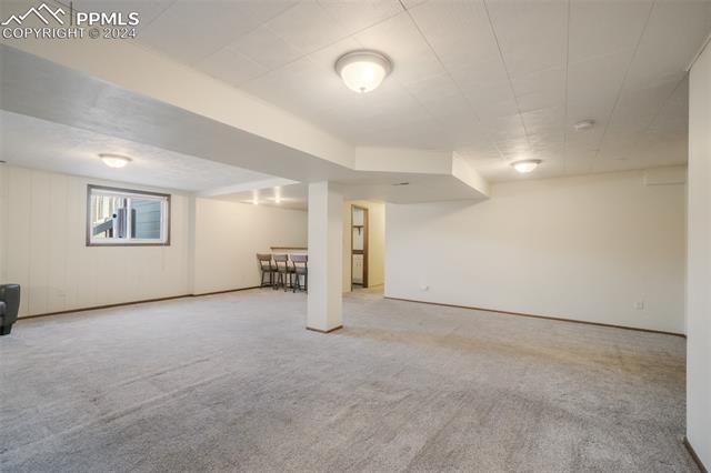 405 Crestridge Avenue