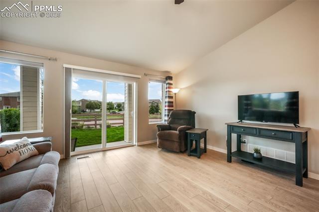 4015 Trappers Tale Court