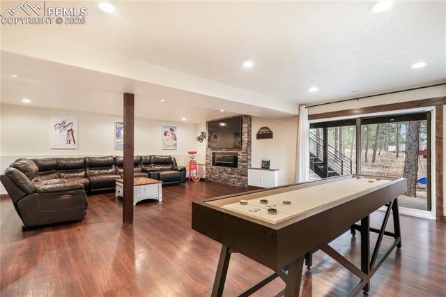 15245 Pleasant View Drive