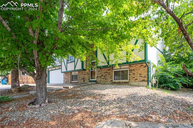 3734 S Quintero Street