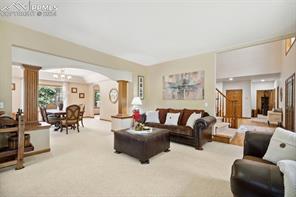1325 Embassy Court