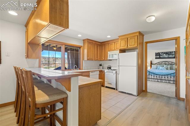 940 Forest View Road