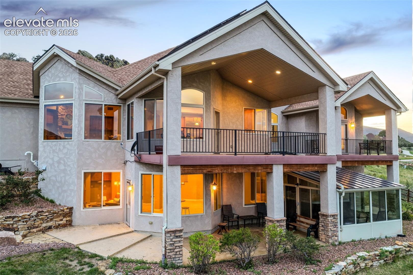 5441 Country Club Drive