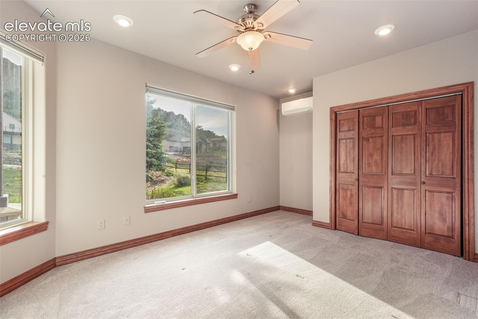 5441 Country Club Drive