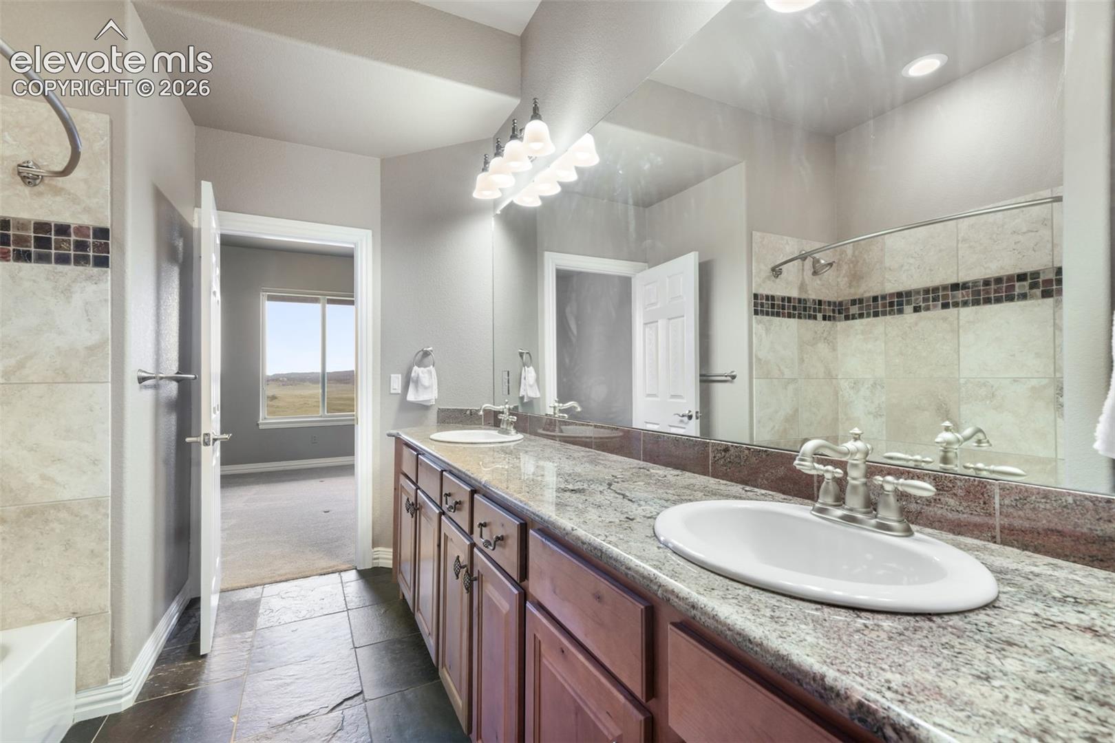 5441 Country Club Drive