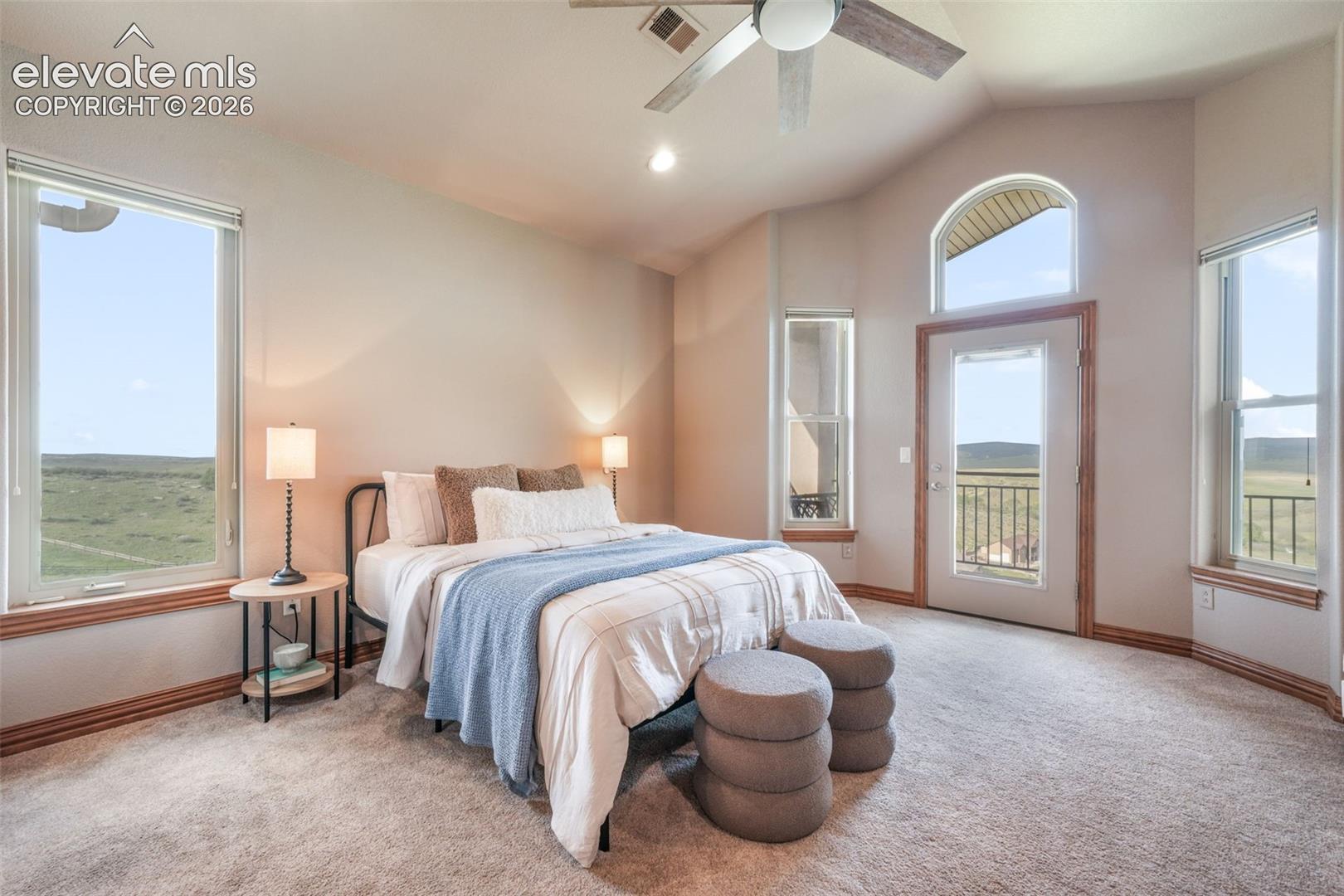 5441 Country Club Drive