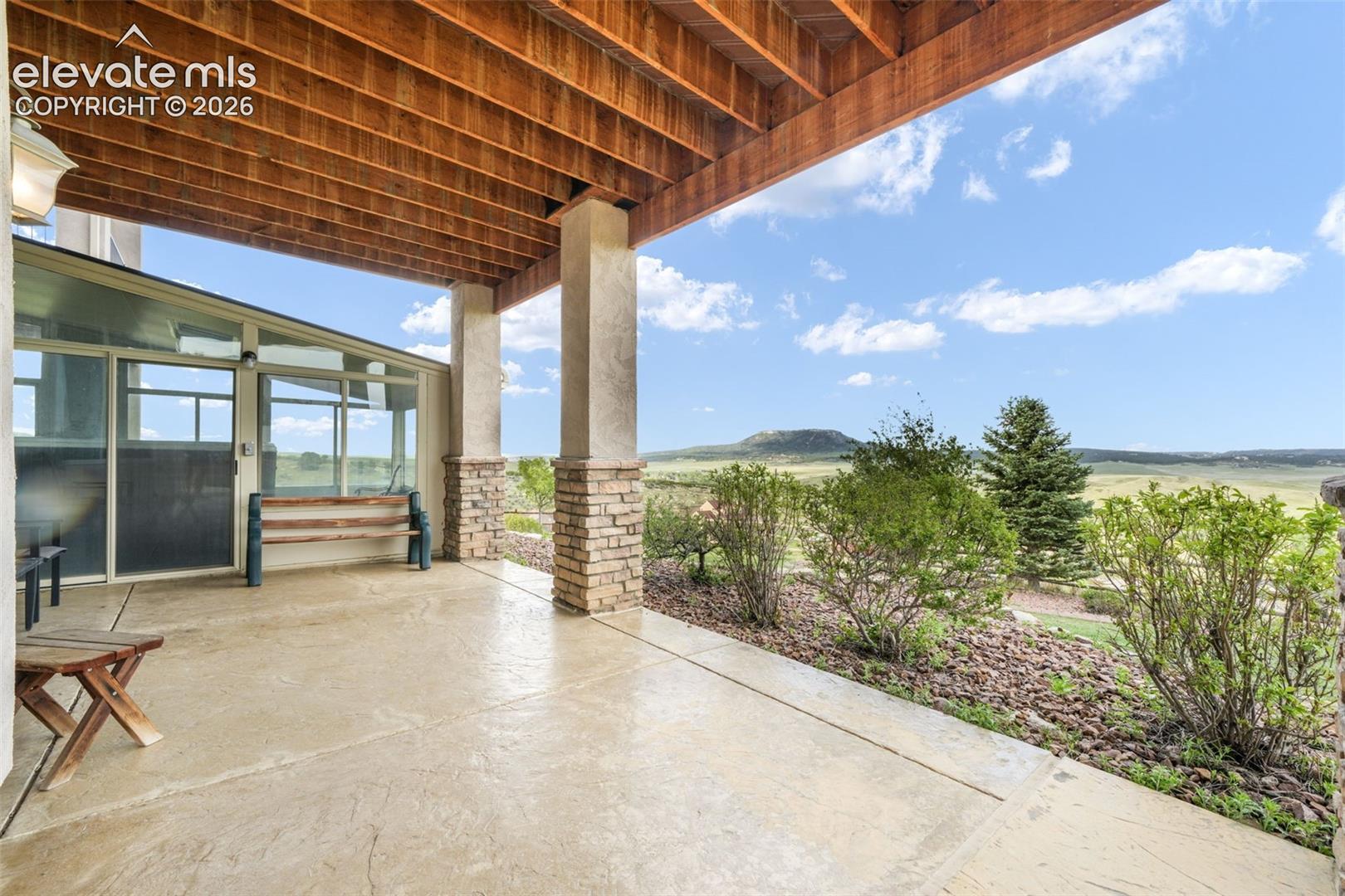 5441 Country Club Drive