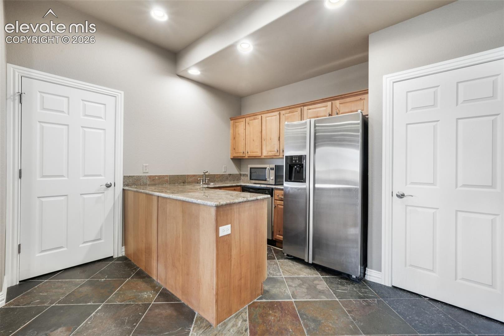 5441 Country Club Drive