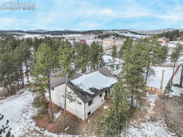 348 Due South Road