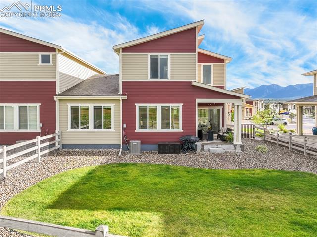 1794 Peak Prairie Lane