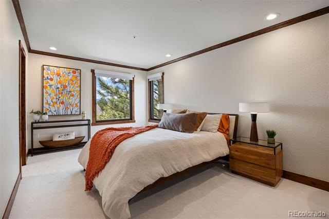3216 Country Club Parkway