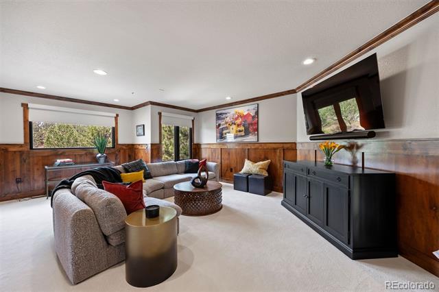 3216 Country Club Parkway