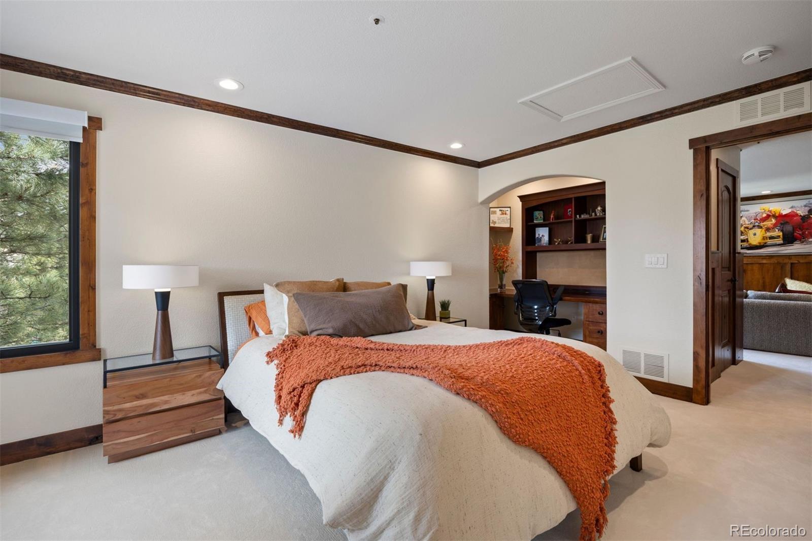 3216 Country Club Parkway