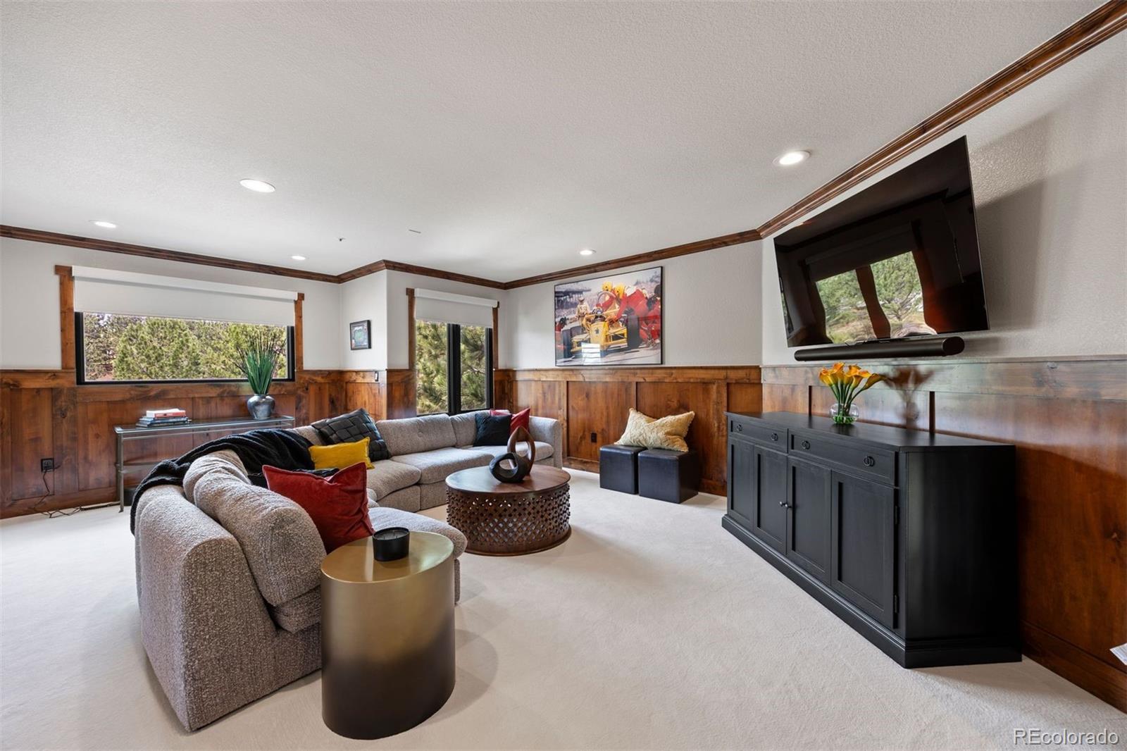 3216 Country Club Parkway