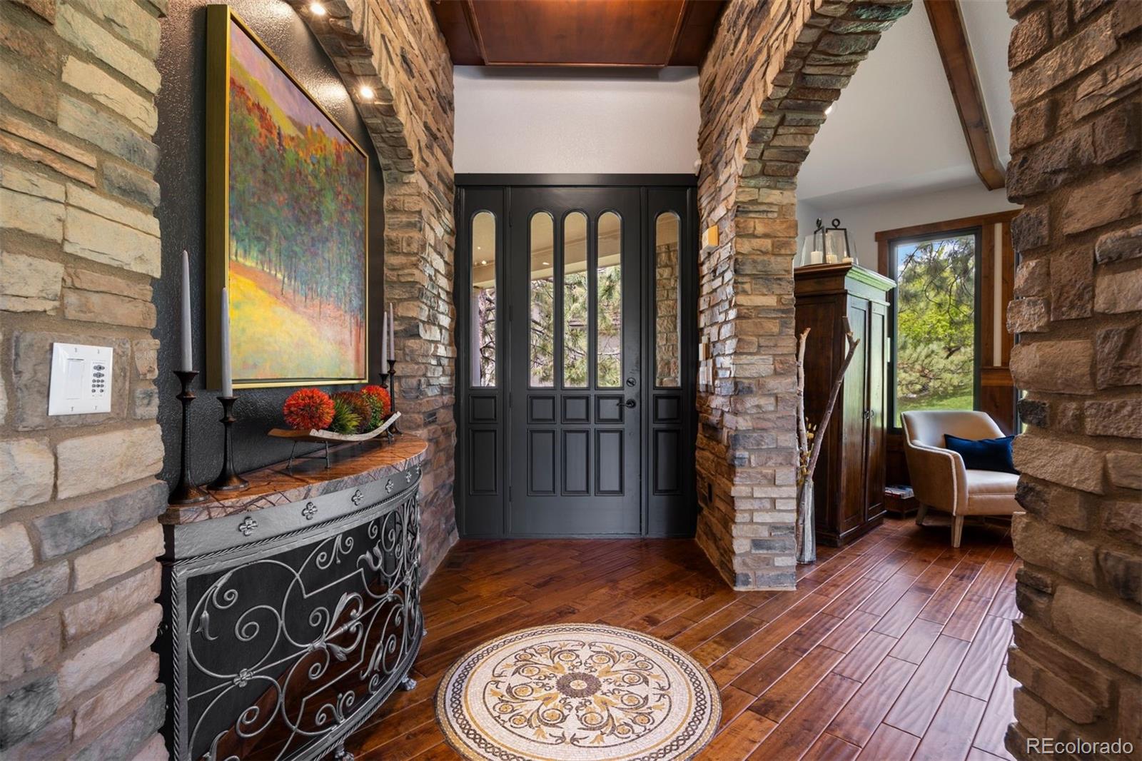 3216 Country Club Parkway