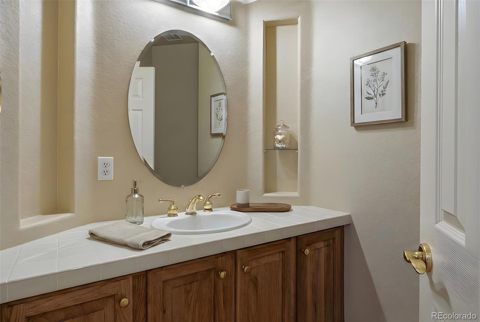 3202 Country Club Parkway