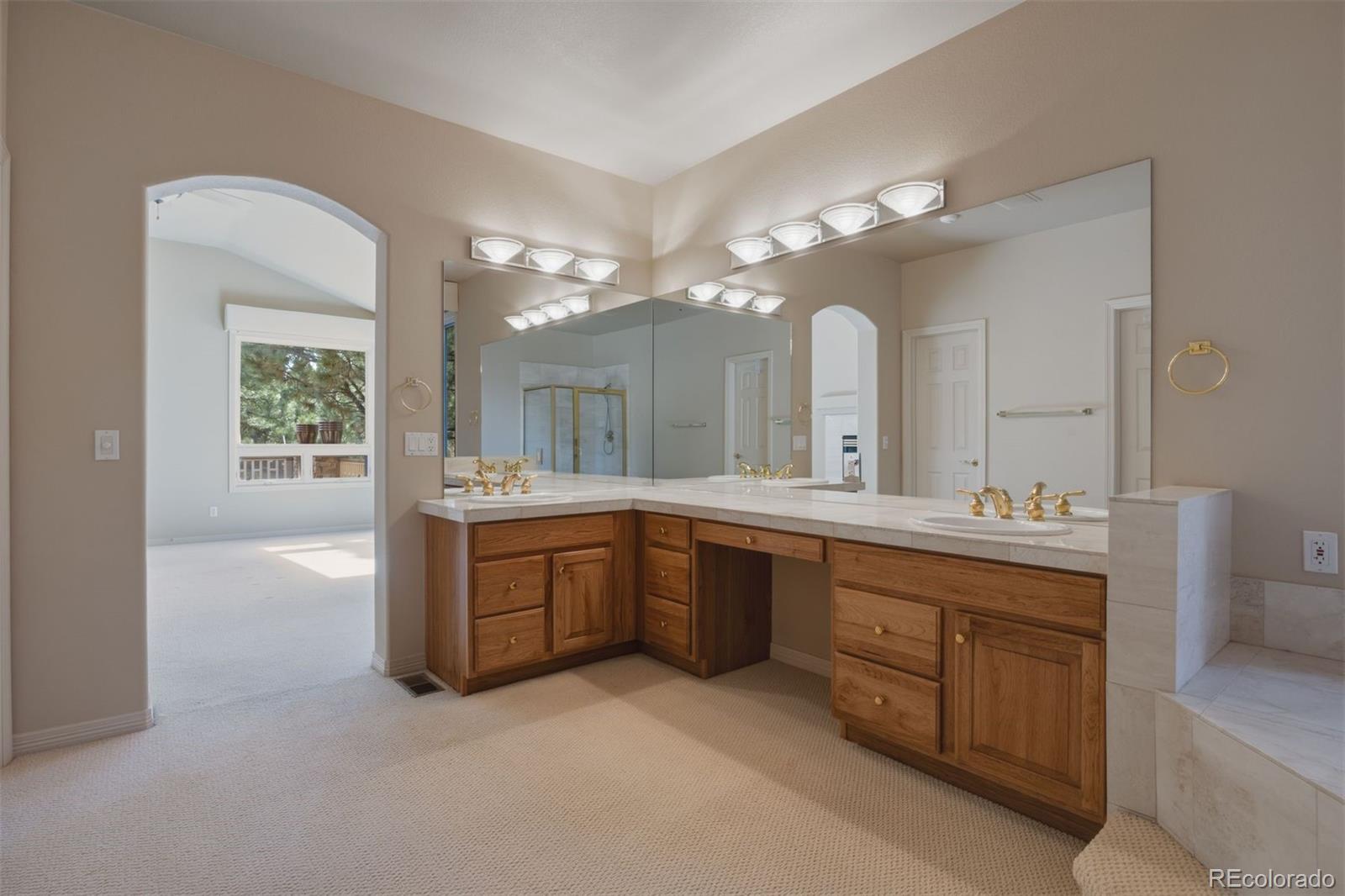 3202 Country Club Parkway