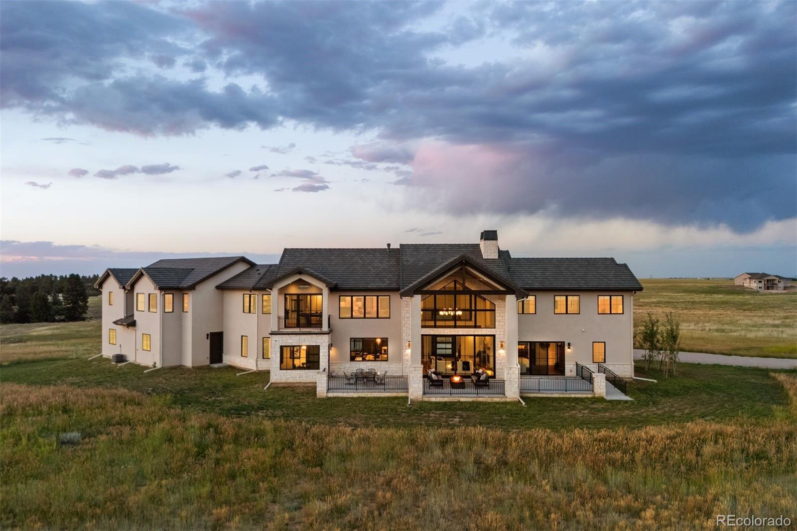 10305 Red Cloud Trail