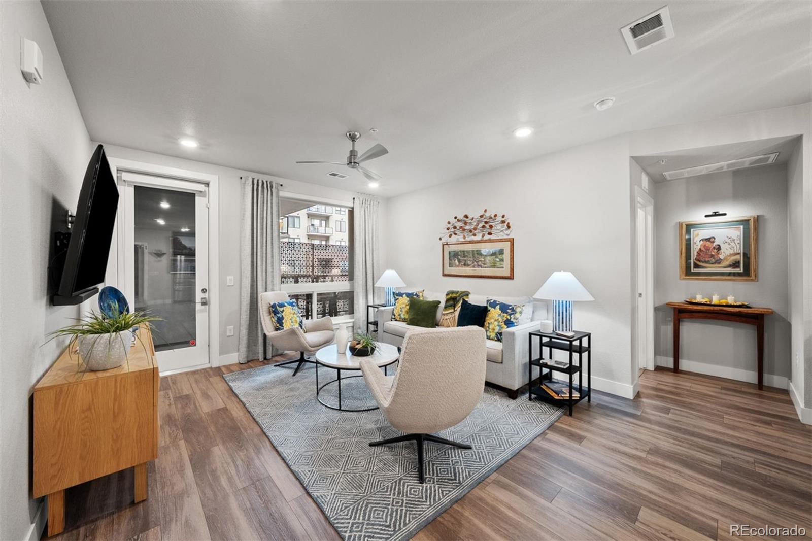 20 Wilcox Street Unit: 317